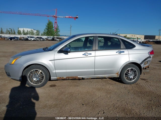 12639037 :رقم المزاد ، 1FAHP3FN2AW240688 vin ، 2010 Ford Focus Se مزاد بيع
