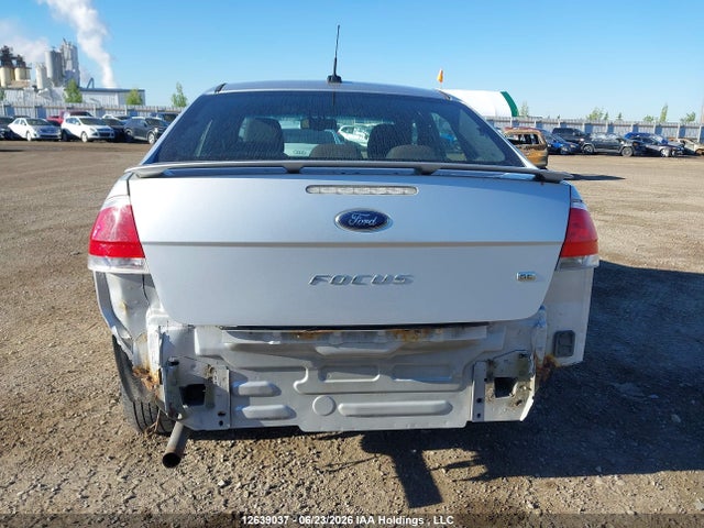 12639037 :رقم المزاد ، 1FAHP3FN2AW240688 vin ، 2010 Ford Focus Se مزاد بيع
