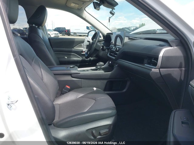 Toyota Grand Highlander Xle 2025 5TDAAAB58SS071575 Image 5