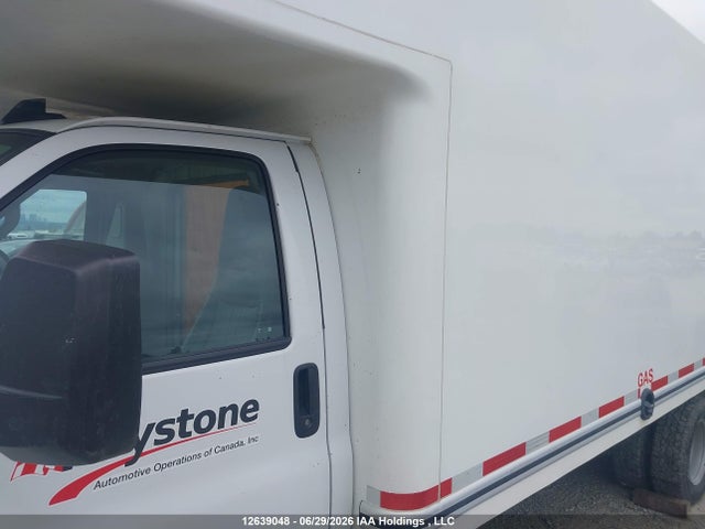 1HA3GTC7XNN009765 Chevrolet EXPRESS G3500