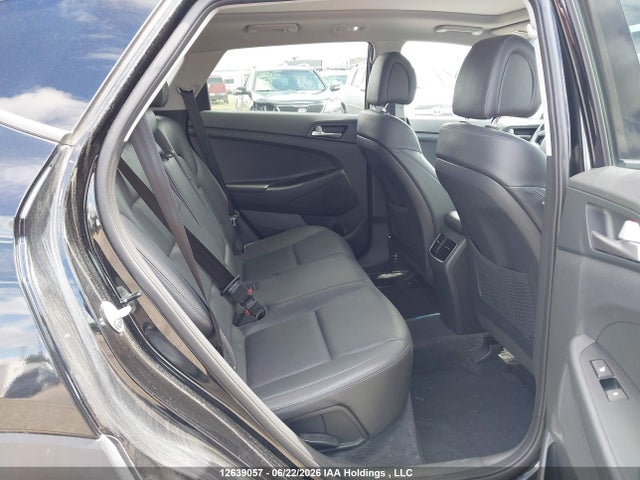 2018 Hyundai Tucson Limited/sport And Eco/se მანქანა იყიდება აუქციონზე, vin: KM8J3CA24JU639050, აუქციონის ნომერი: 12639057