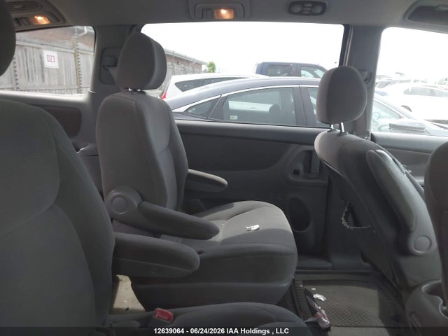 Продаж на аукціоні авто 2004 Toyota Sienna Ce/le, vin: 5TDZA23C34S003967, номер лоту: 12639064