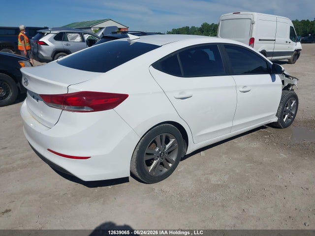 KMHD84LF3HU374409 Hyundai ELANTRA GL