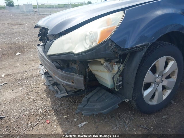 12639070 :رقم المزاد ، 4S4BRGGC0B3335408 vin ، 2011 Subaru Outback 2.5 I Limited Package مزاد بيع