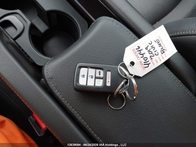 Honda Civic Touring 2019 2HGFC1F93KH102096 Image 11