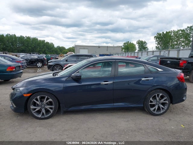 Honda Civic Touring 2019 2HGFC1F93KH102096 Image 15