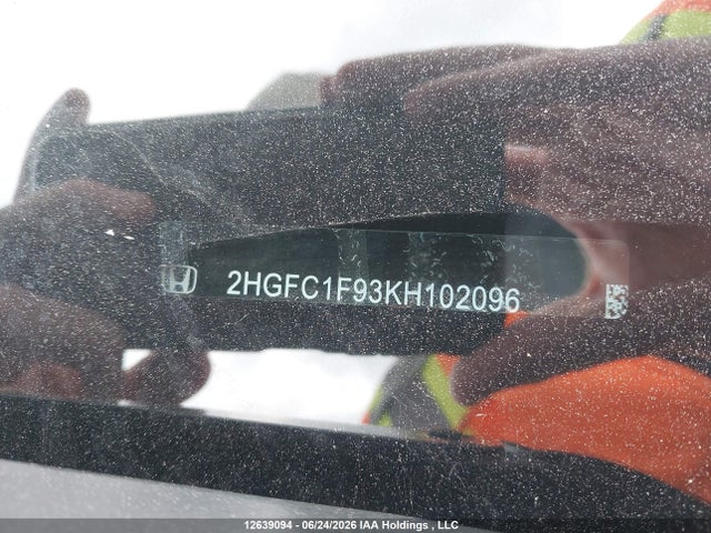 Honda Civic Touring 2019 2HGFC1F93KH102096 Image 19