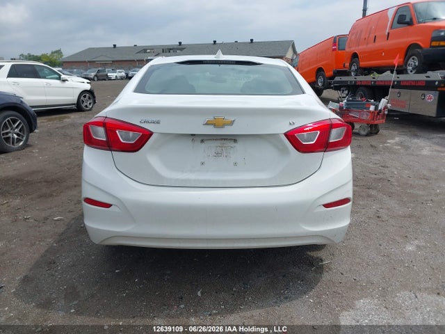 Chevrolet Cruze Lt Auto 2018 1G1BE5SM2J7222760 Image 17