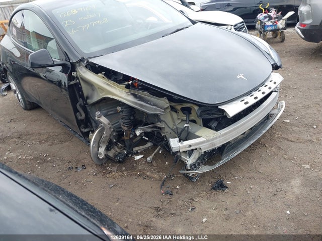 7SAYGDEEXPF777908 Tesla Model Y