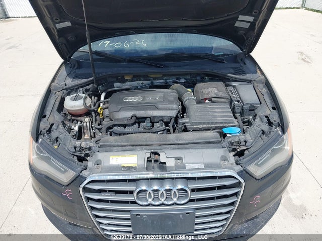 WAUB8GFFXG1112764 Audi A3 PREMIUM