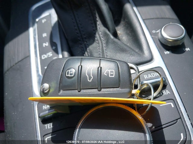 WAUB8GFFXG1112764 Audi A3 PREMIUM