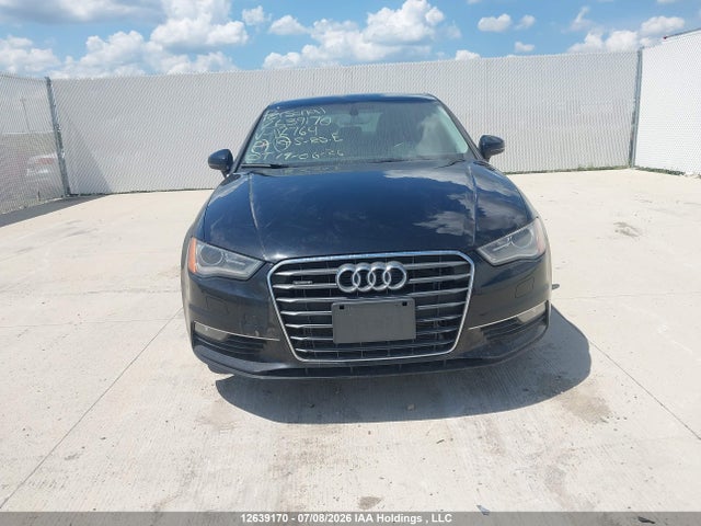 WAUB8GFFXG1112764 Audi A3 PREMIUM