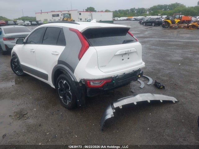 Продаж на аукціоні авто 2024 Kia Niro Ev Wave/wave W/snow White Pearl   Grey Exterior, vin: KNDCT3L18R5110286, номер лоту: 12639173