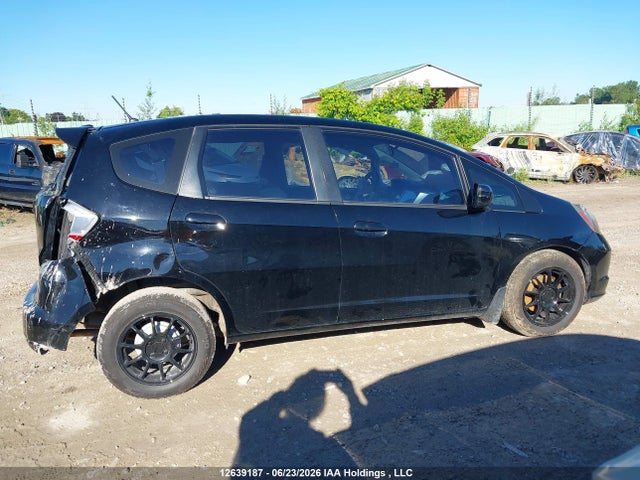 2013 Honda Fit Lx მანქანა იყიდება აუქციონზე, vin: LUCGE8H53D3008527, აუქციონის ნომერი: 12639187
