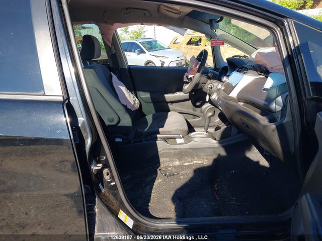 2013 Honda Fit Lx მანქანა იყიდება აუქციონზე, vin: LUCGE8H53D3008527, აუქციონის ნომერი: 12639187