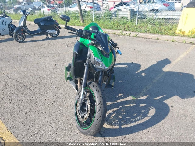 Kawasaki ZR900 2018 JKAZR2B1XJA004738 Image 5