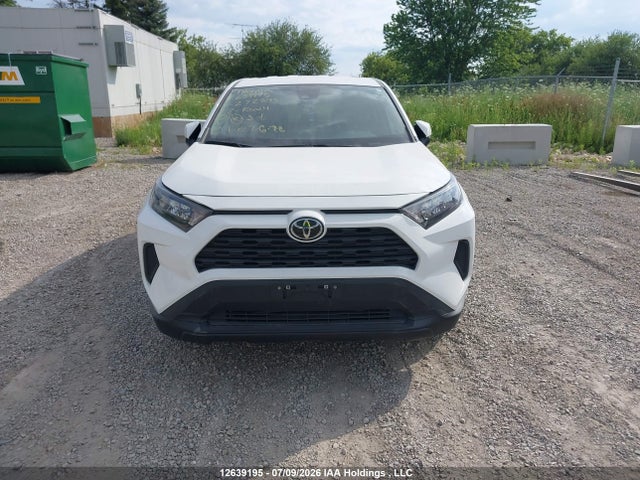 Toyota RAV4 LE 2022 2T3B1RFV8NC272345 Image 12