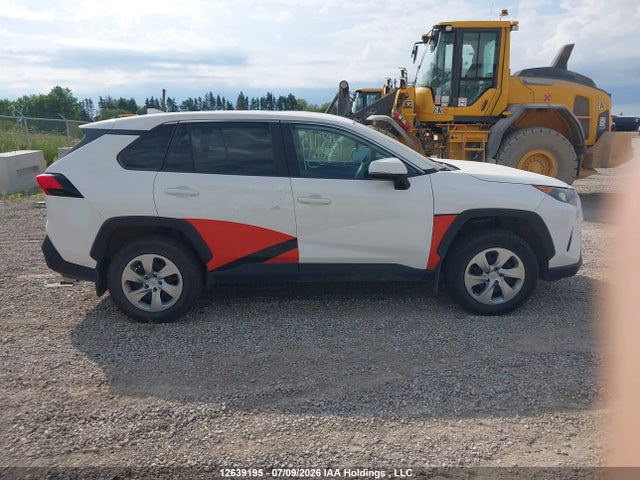 Toyota RAV4 LE 2022 2T3B1RFV8NC272345 Image 13