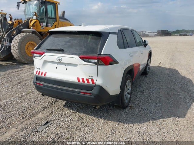 Toyota RAV4 LE 2022 2T3B1RFV8NC272345 Image 4