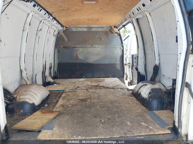 12639202 :رقم المزاد ، 1GCZGFBA1A1106335 vin ، 2010 Chevrolet Express G2500 مزاد بيع