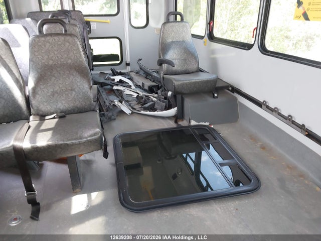 Продажа на аукционе авто 2020 Chevrolet Express Cutaway 4500 Van, vin: 1HA6GUBG2LN009034, номер лота: 12639208