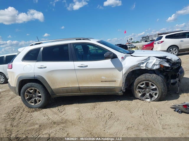 12639221 :رقم المزاد ، 1C4PJMBX1KD278981 vin ، 2019 Jeep Cherokee Trailhawk مزاد بيع