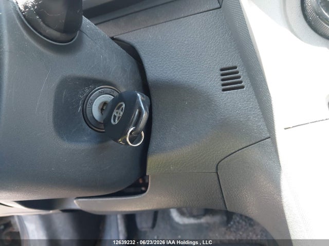2010 Toyota Matrix Xr მანქანა იყიდება აუქციონზე, vin: 2T1KE4EE8AC034698, აუქციონის ნომერი: 12639232