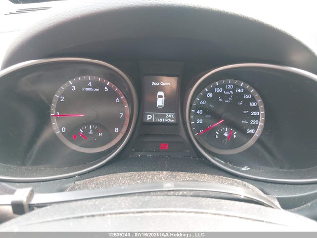 12639240 :رقم المزاد ، 5XYZUDLB6GG321531 vin ، 2016 Hyundai Santa Fe Sport 2.4 Luxury مزاد بيع