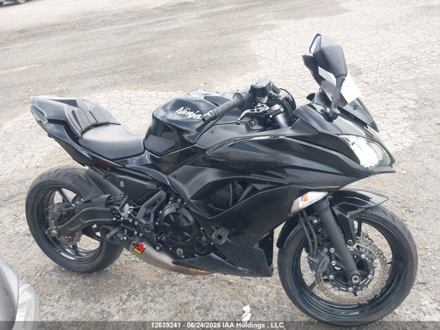 Kawasaki Ex650 F 2019 JKAEXEK13KDA33068 Image 13