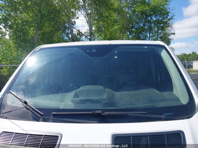 Ford Transit-250 2017 1FTYR1ZM3HKA93245 Image 17