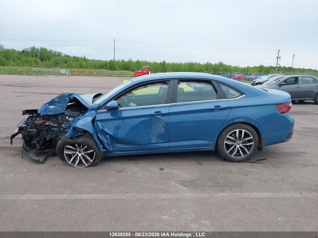 2025 Volkswagen Jetta Comfortline მანქანა იყიდება აუქციონზე, vin: 3VWEX7BU2SM075239, აუქციონის ნომერი: 12639255