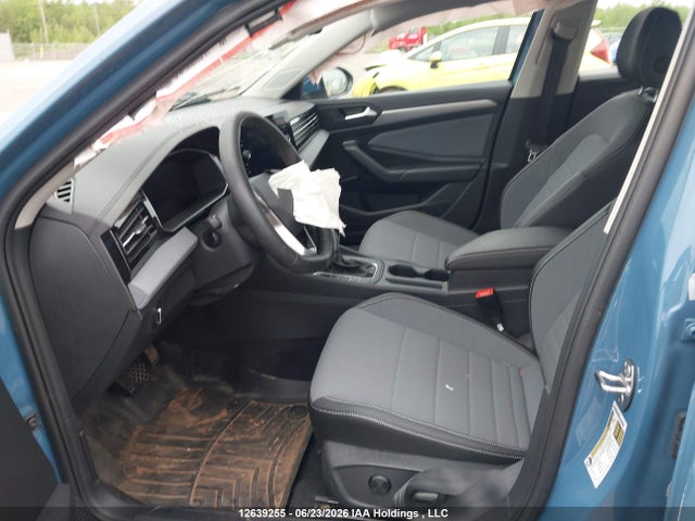 2025 Volkswagen Jetta Comfortline მანქანა იყიდება აუქციონზე, vin: 3VWEX7BU2SM075239, აუქციონის ნომერი: 12639255