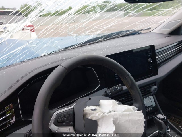 2025 Volkswagen Jetta Comfortline მანქანა იყიდება აუქციონზე, vin: 3VWEX7BU2SM075239, აუქციონის ნომერი: 12639255