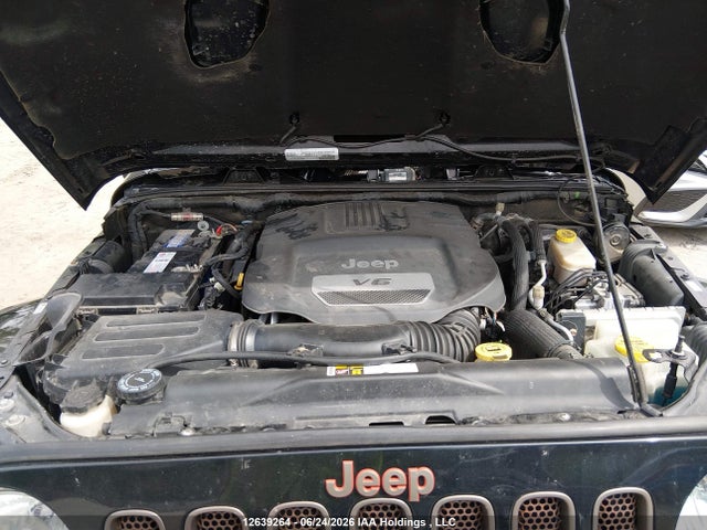 1C4BJWEG5GL332524 Jeep Wrangler Unlimited Sahara