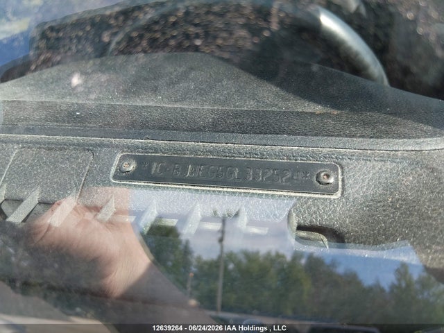 1C4BJWEG5GL332524 Jeep Wrangler Unlimited Sahara