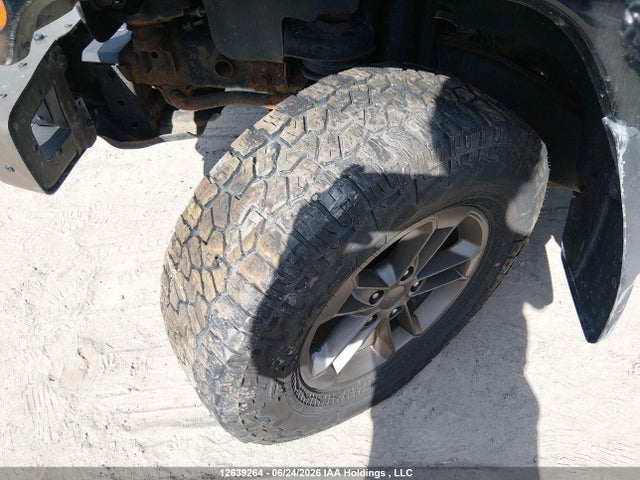 1C4BJWEG5GL332524 Jeep Wrangler Unlimited Sahara