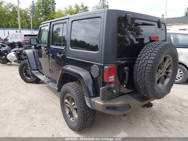 1C4BJWEG5GL332524 Jeep Wrangler Unlimited Sahara