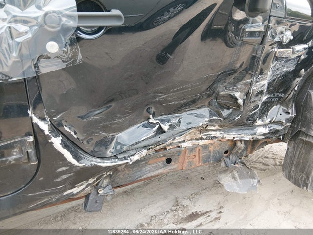 1C4BJWEG5GL332524 Jeep Wrangler Unlimited Sahara