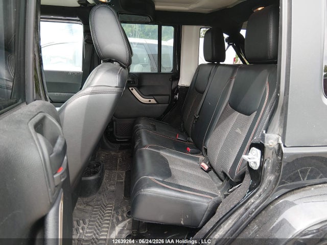 1C4BJWEG5GL332524 Jeep Wrangler Unlimited Sahara