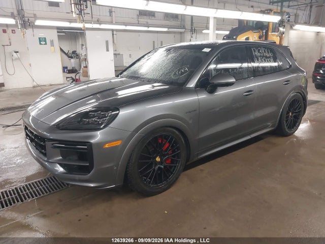 WP1AM2AY4TDA30008 Porsche Cayenne E-hybrid Turbo