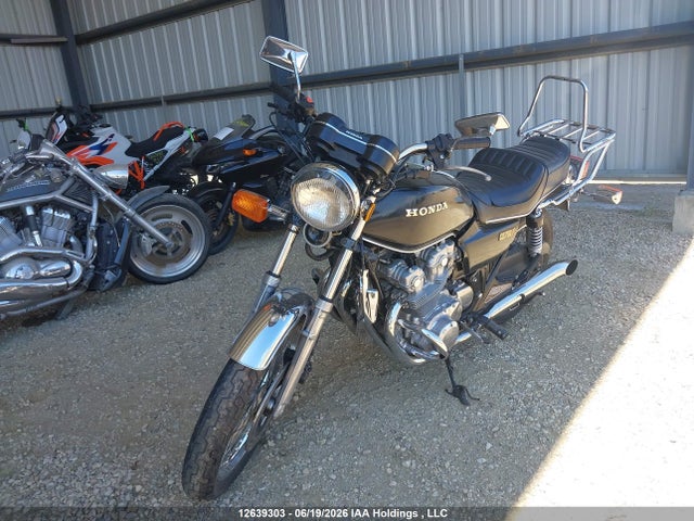 12639303 :رقم المزاد ، RC012113091 vin ، 1980 Honda Cb750 مزاد بيع