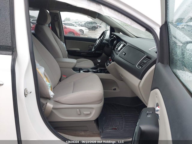 12639304 :رقم المزاد ، KNDMC5C15K6456103 vin ، 2019 Kia Sedona Ex/sx مزاد بيع