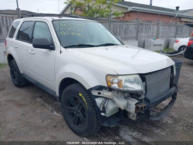 12639309 :رقم المزاد ، 4F2CZ96G19KM07533 vin ، 2009 Mazda Tribute S مزاد بيع