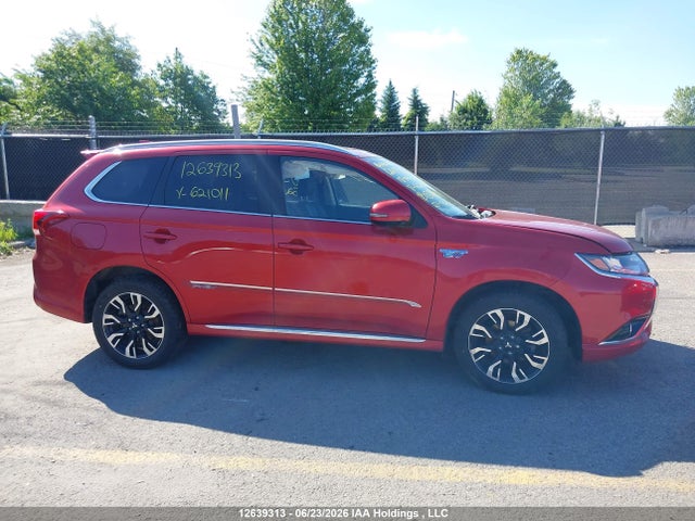 2018 Mitsubishi Outlander Phev Gt/se მანქანა იყიდება აუქციონზე, vin: JA4J24A58JZ621011, აუქციონის ნომერი: 12639313