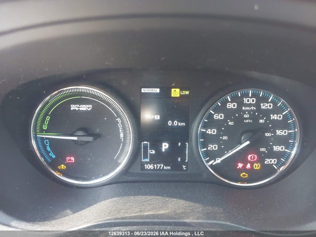 2018 Mitsubishi Outlander Phev Gt/se მანქანა იყიდება აუქციონზე, vin: JA4J24A58JZ621011, აუქციონის ნომერი: 12639313
