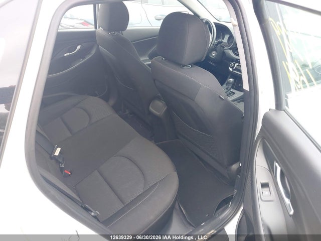 Продаж на аукціоні авто 2019 Hyundai Elantra Gt, vin: KMHH35LE6KU106684, номер лоту: 12639329