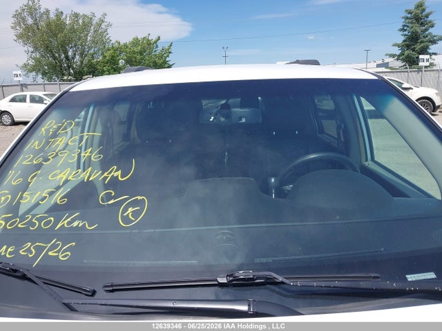 Dodge Grand Caravan Crew 2016 2C4RDGDG4GR151516 Image 18