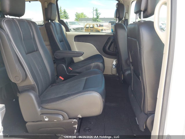 Dodge Grand Caravan Crew 2016 2C4RDGDG4GR151516 Image 8
