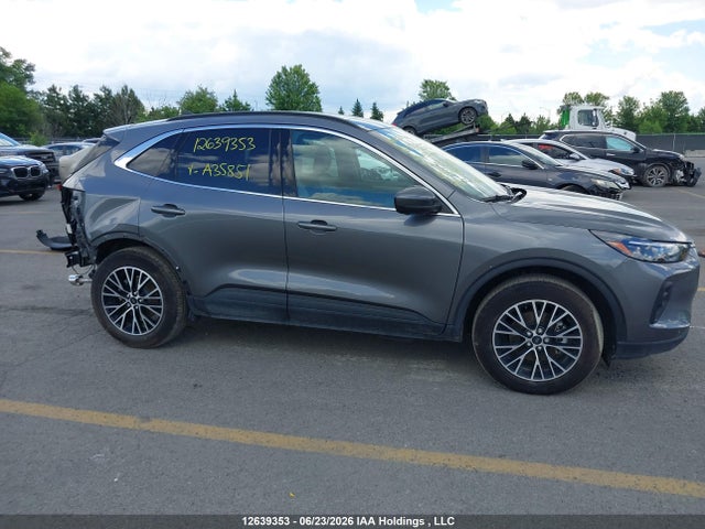 Ford Escape Phev 2026 1FMCU0E18TUA35851 Image 14