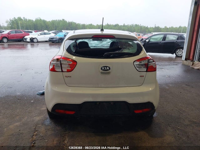 2015 Kia Rio Ex/lx/lx+/sx მანქანა იყიდება აუქციონზე, vin: KNADM5A3XF6995739, აუქციონის ნომერი: 12639368